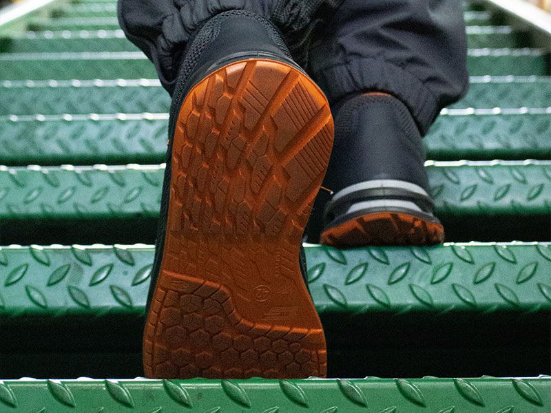 3L131AC-3-STAR_SAFETY-SHOES-GIASCO